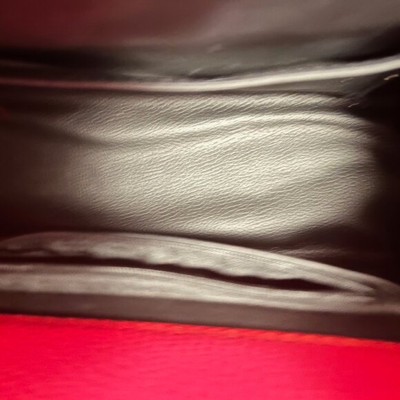 Elegant Red Leather Satchel - Picture 5 of 6